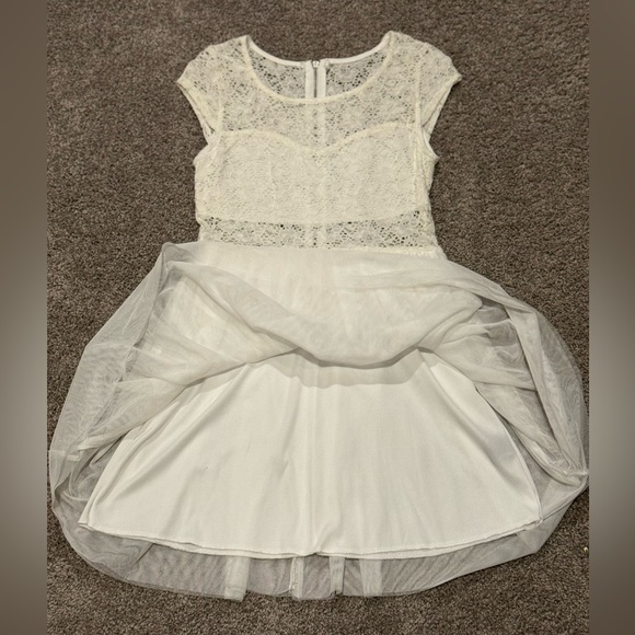 Bailey Blue White Lace Dress - Picture 8 of 11